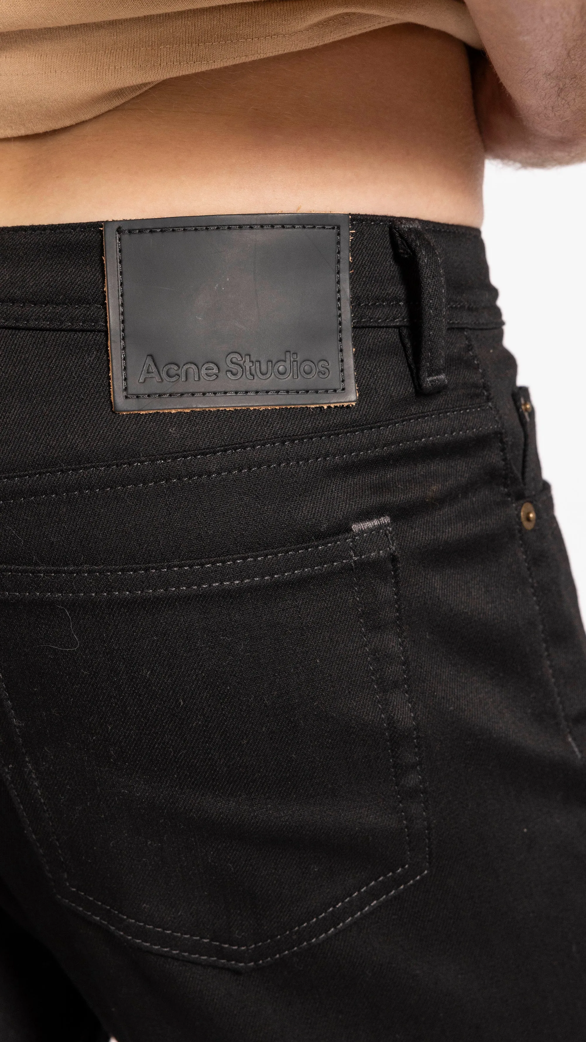 ACNE STUDIOS BLACK RIVER STAY JEANS