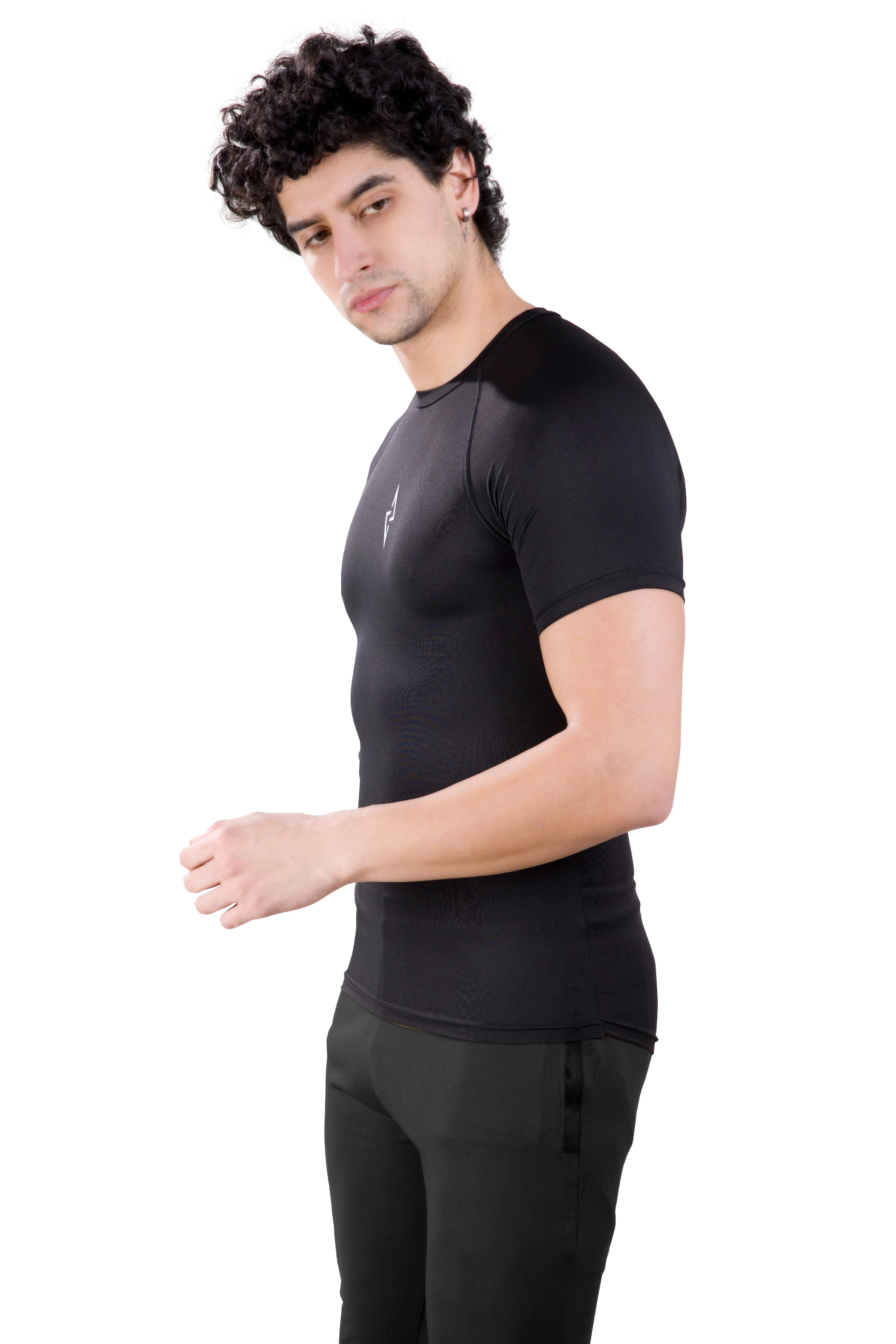 ALPHA - BLACK COMPRESSION T-SHIRT