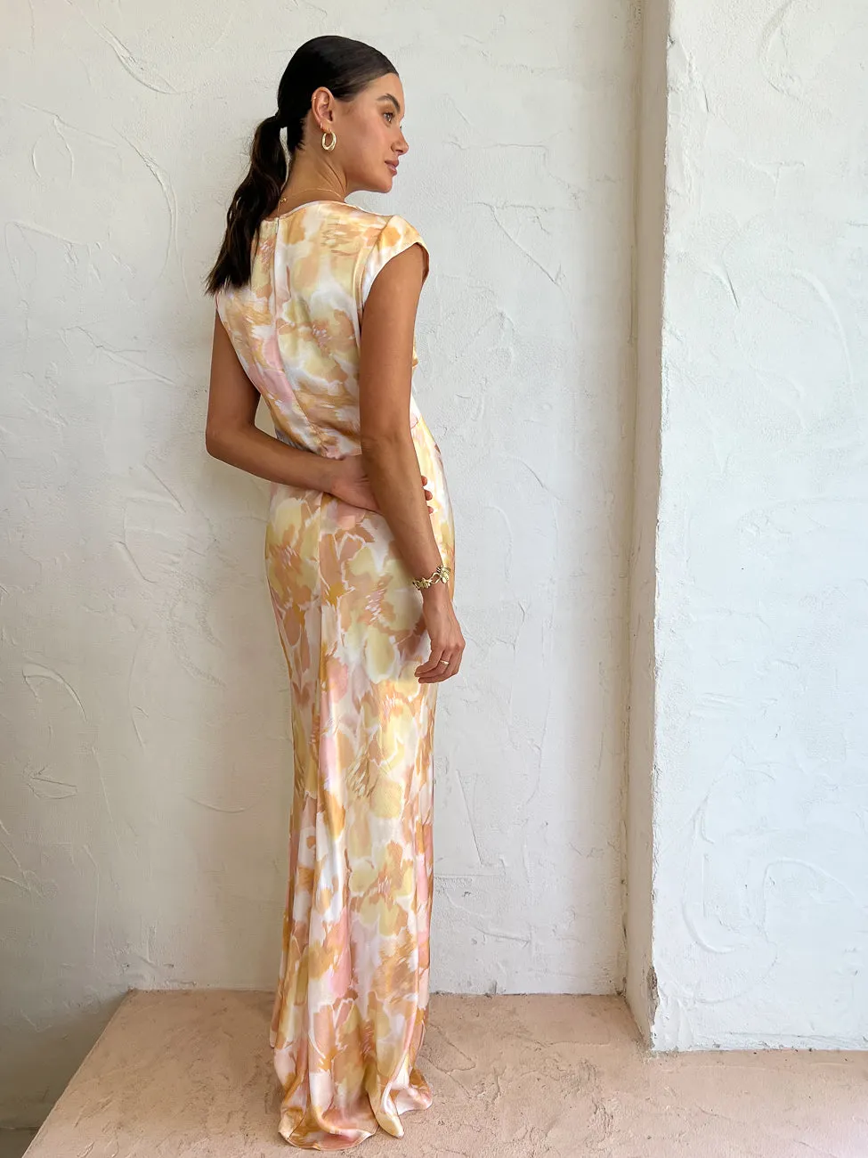 Bec and Bridge Indi V Maxi Dress in Floral Haze