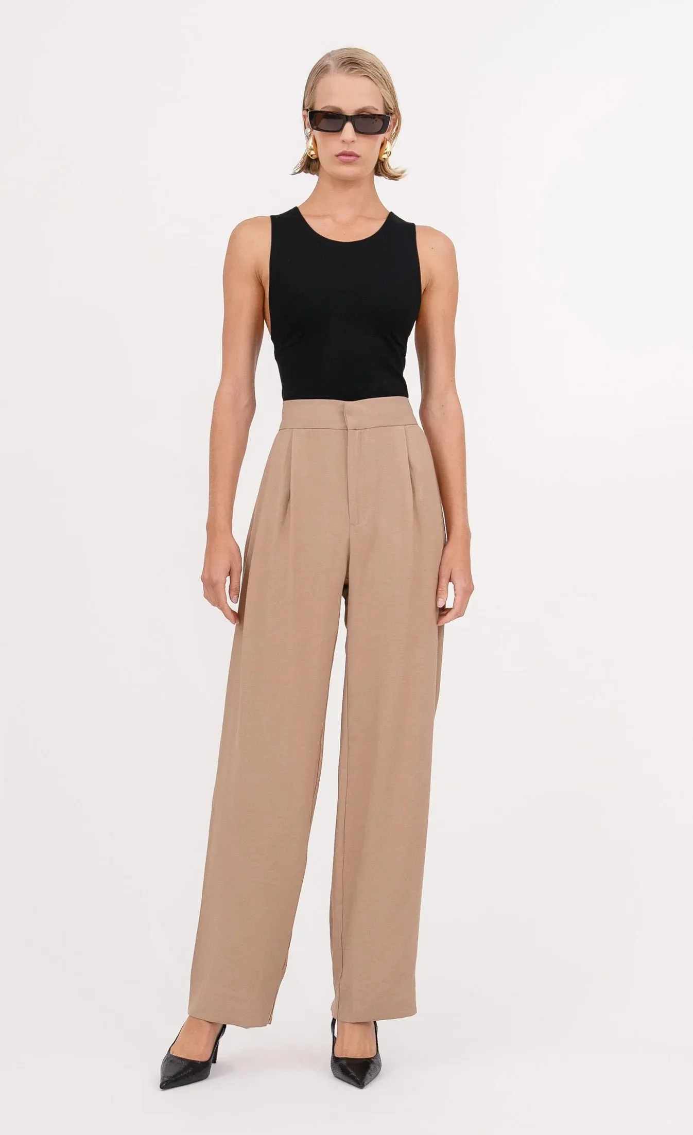 Black Giana Crop