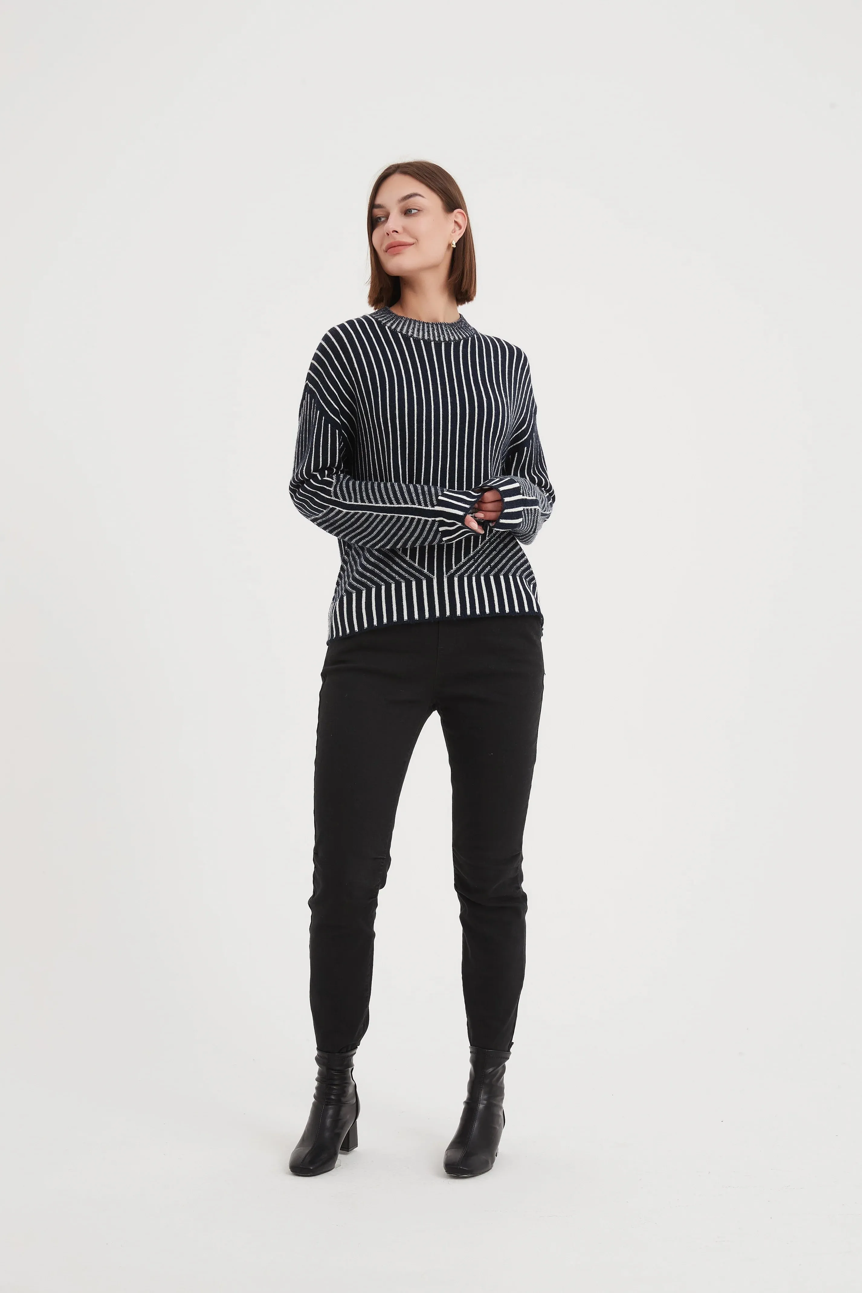 Geometric Stripe Knit Navy