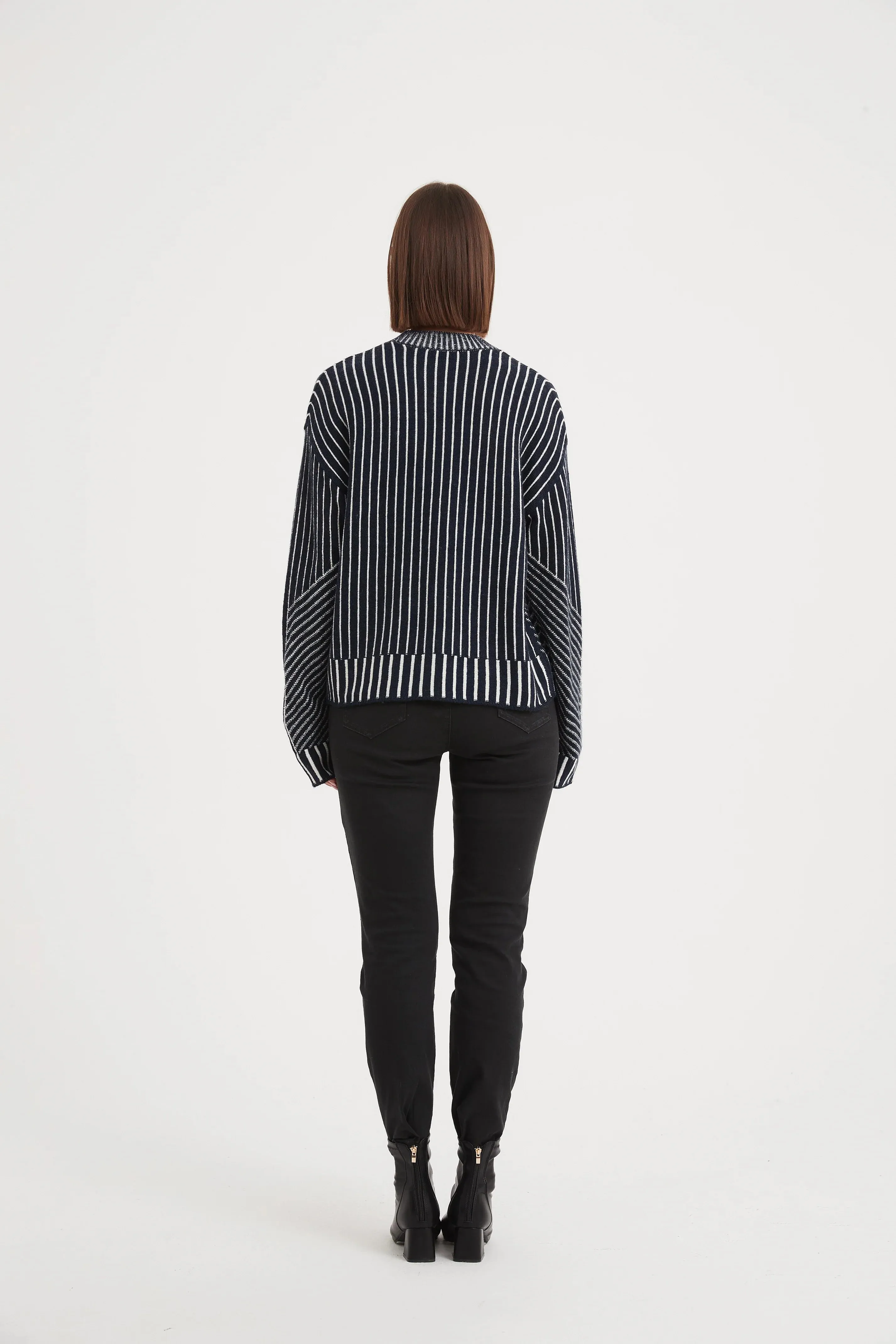 Geometric Stripe Knit Navy