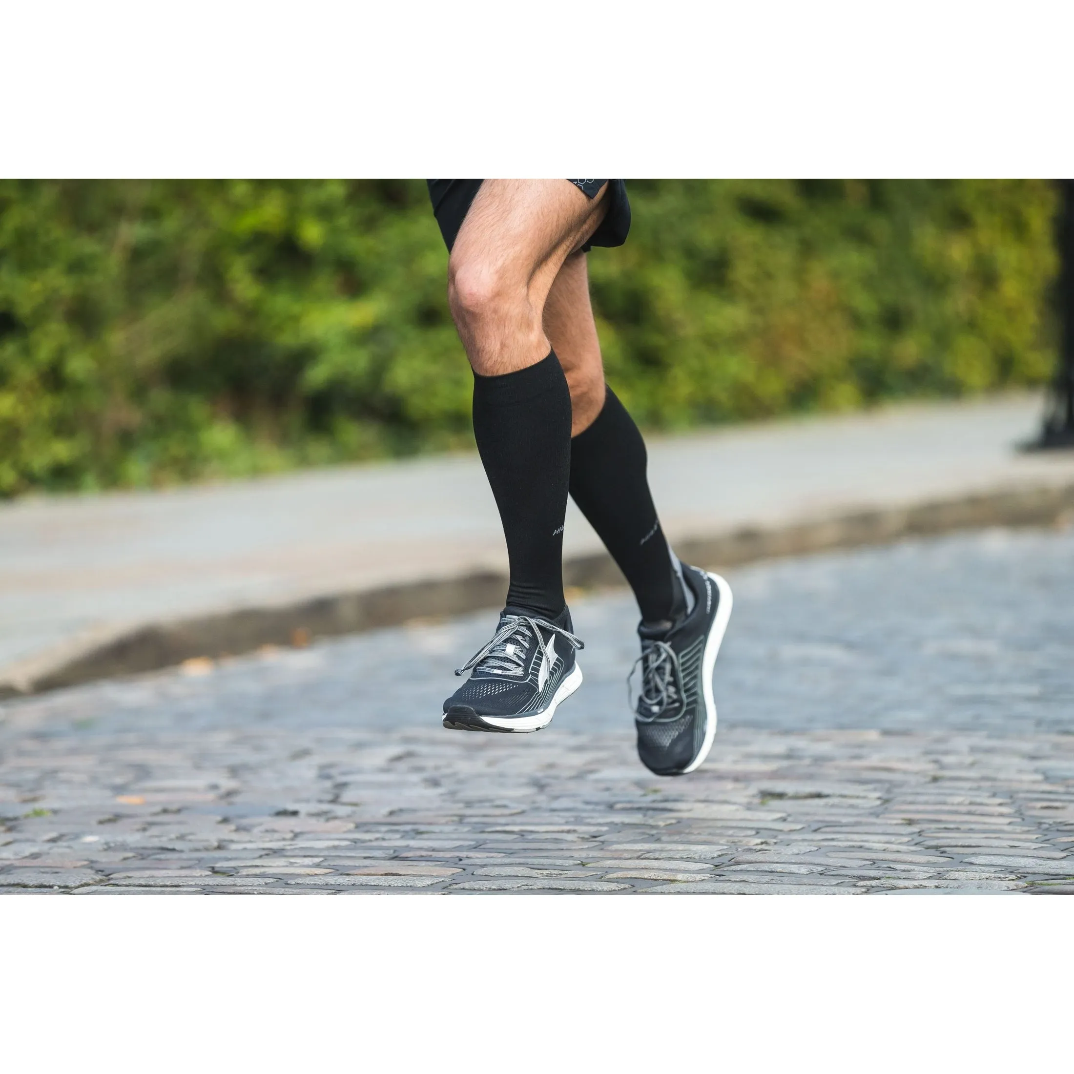 Hilly Pulse Compression Sock