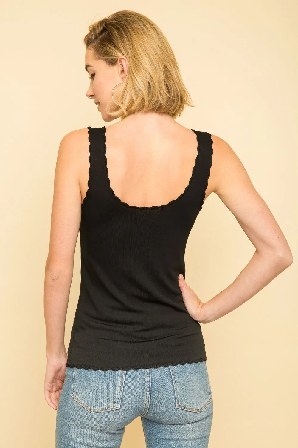Scallop Sweater Tank