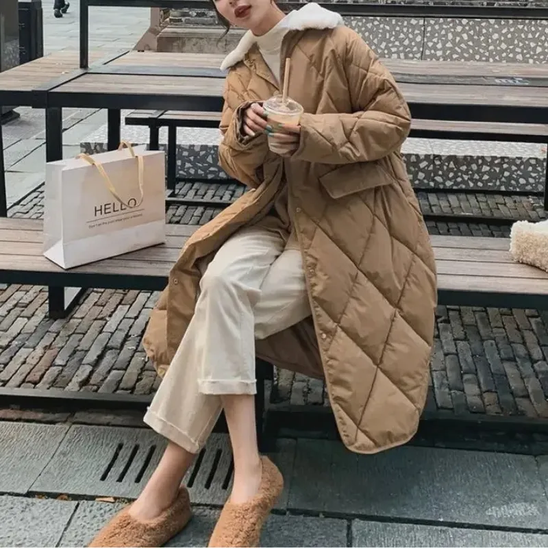 Women's Stylish Oversized Quilted Coat with Fur Collar and Buttons | Ideal for Autumn/Winter