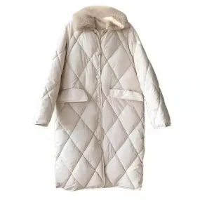 Women's Stylish Oversized Quilted Coat with Fur Collar and Buttons | Ideal for Autumn/Winter